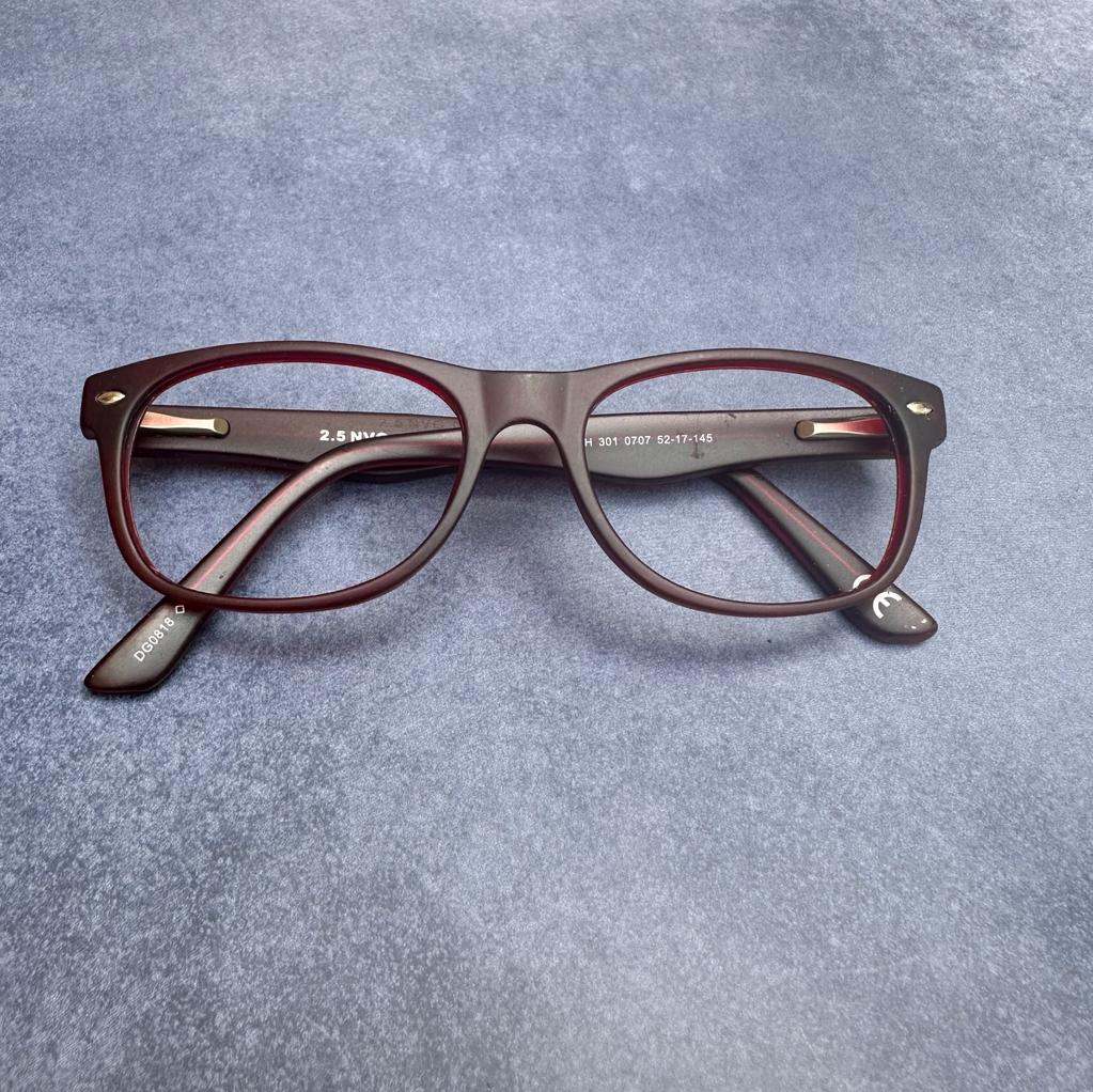 NVG Brown Rectangle Computer Glass - Image 3